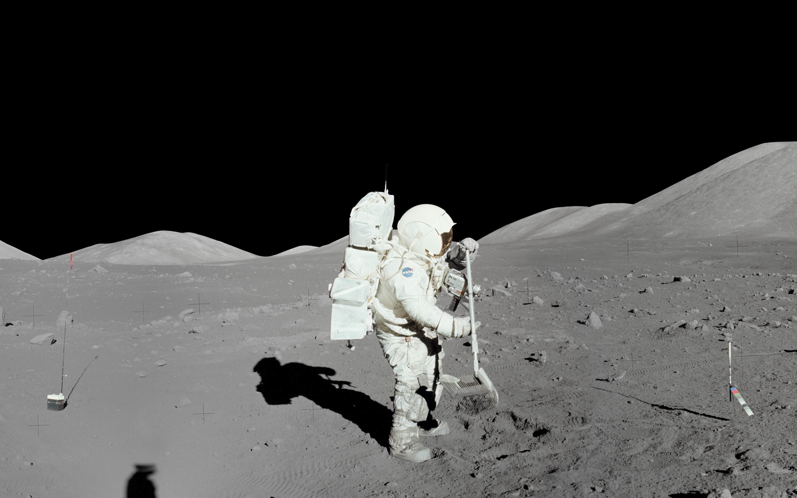 Moon, astronauts, Moon Landing - desktop wallpaper