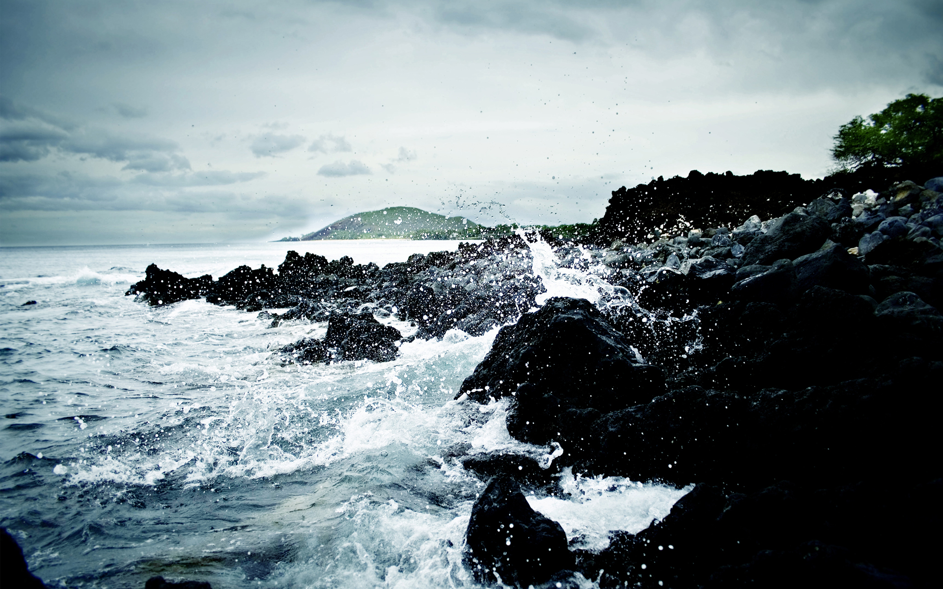water, waves, rocks, shore, ripples, splashes, sea - desktop wallpaper