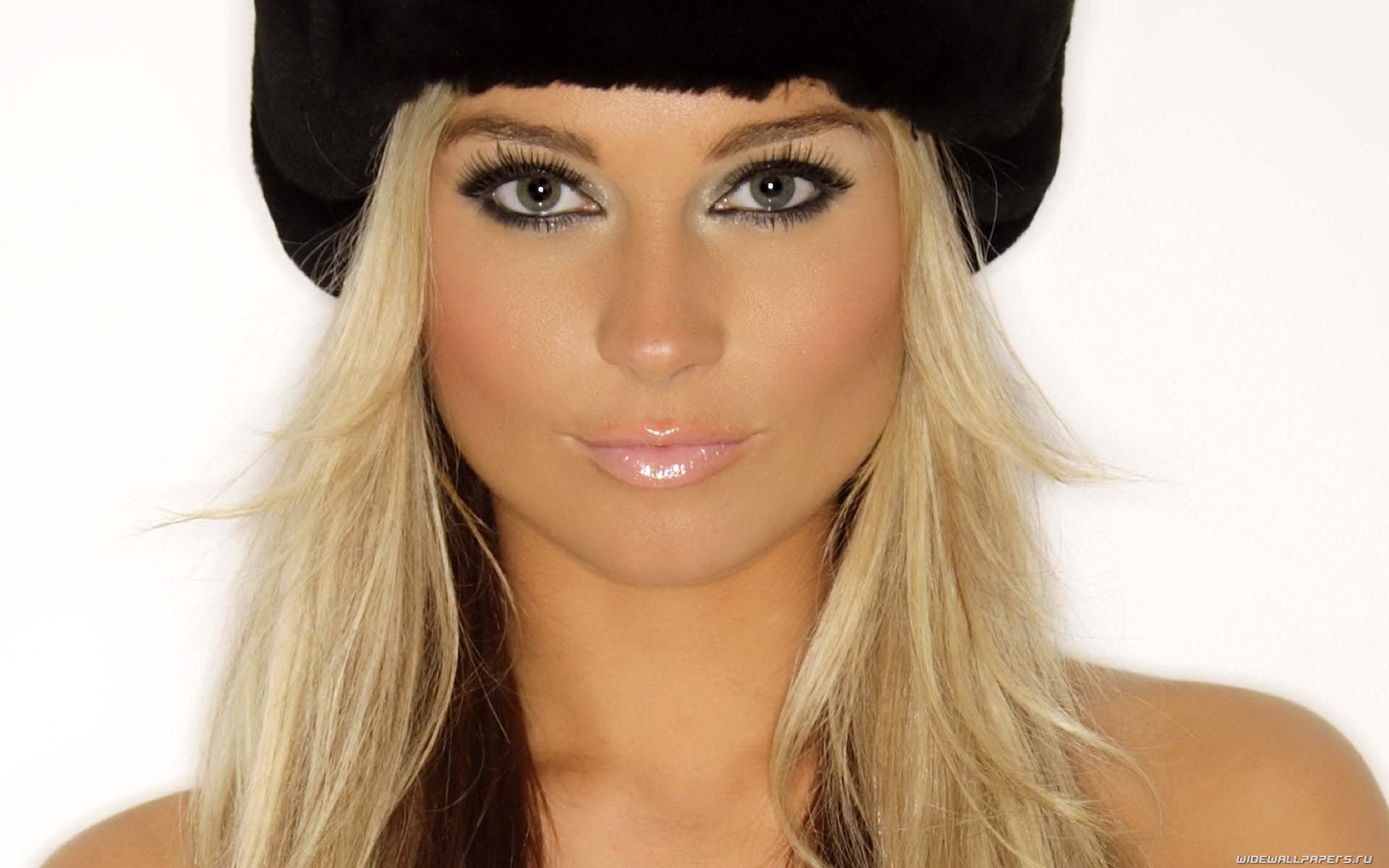 blondes, women, Amanda Harrington, hats, faces - desktop wallpaper