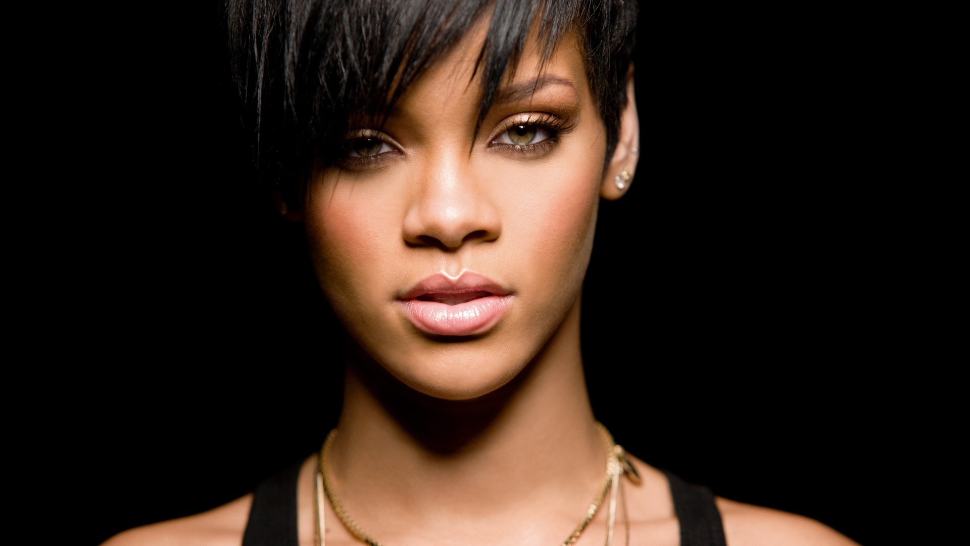 women, black people, Rihanna, stare, celebrity, singers - desktop wallpaper