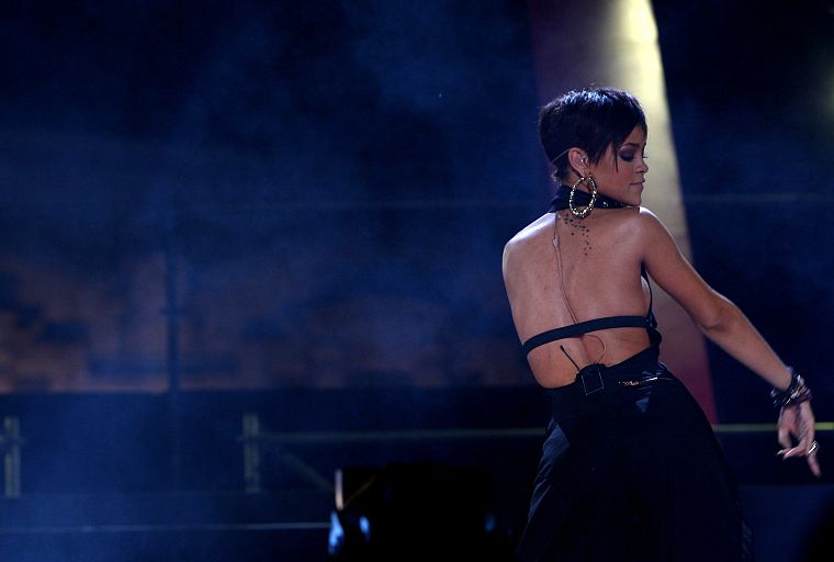 Rihanna, celebrity, singers - desktop wallpaper