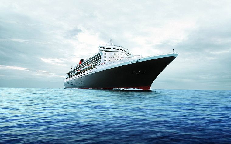 water, clouds, ships, cruise ship, Queen Mary 2 - desktop wallpaper