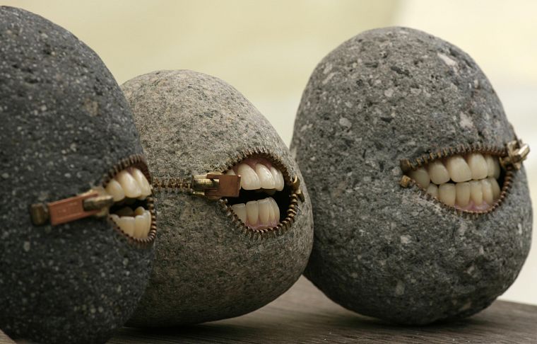 stones, grin - desktop wallpaper