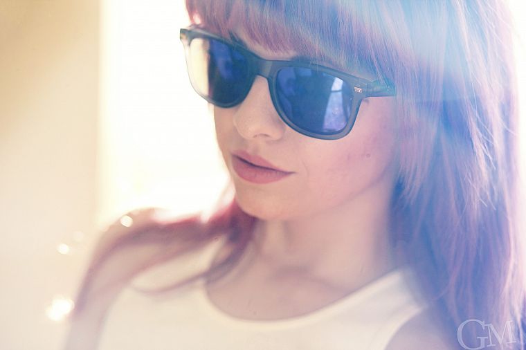 brunettes, women, long hair, sunglasses, shirts - desktop wallpaper