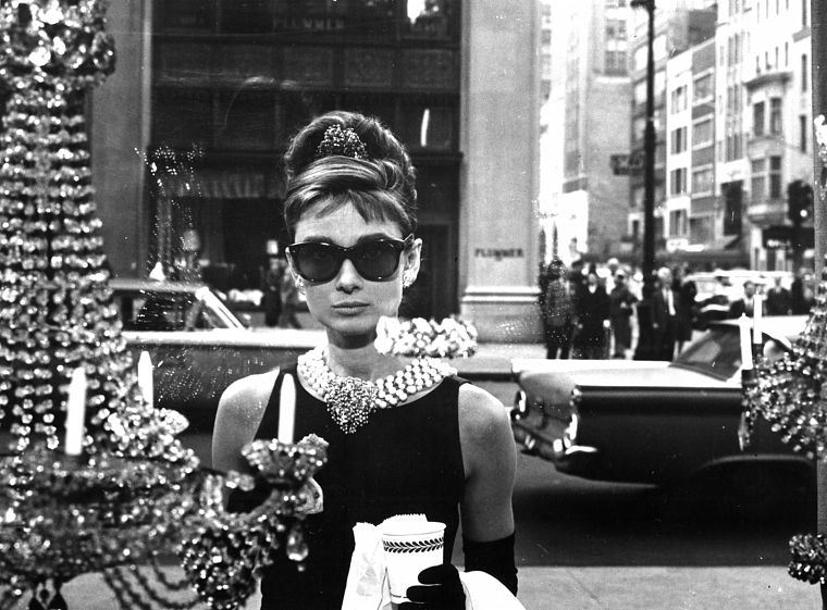 Audrey Hepburn, sunglasses, grayscale, Breakfast at Tiffanys - desktop wallpaper