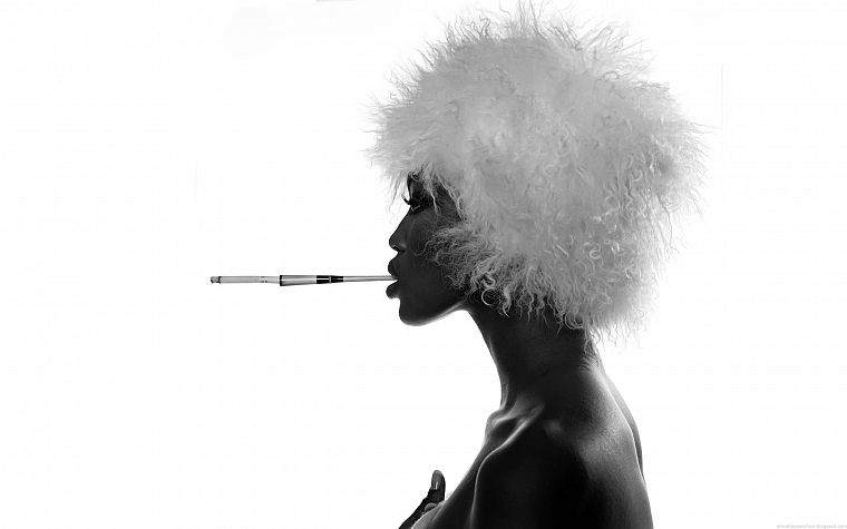 women, grayscale, Naomi Campbell, cigarettes, profile - desktop wallpaper