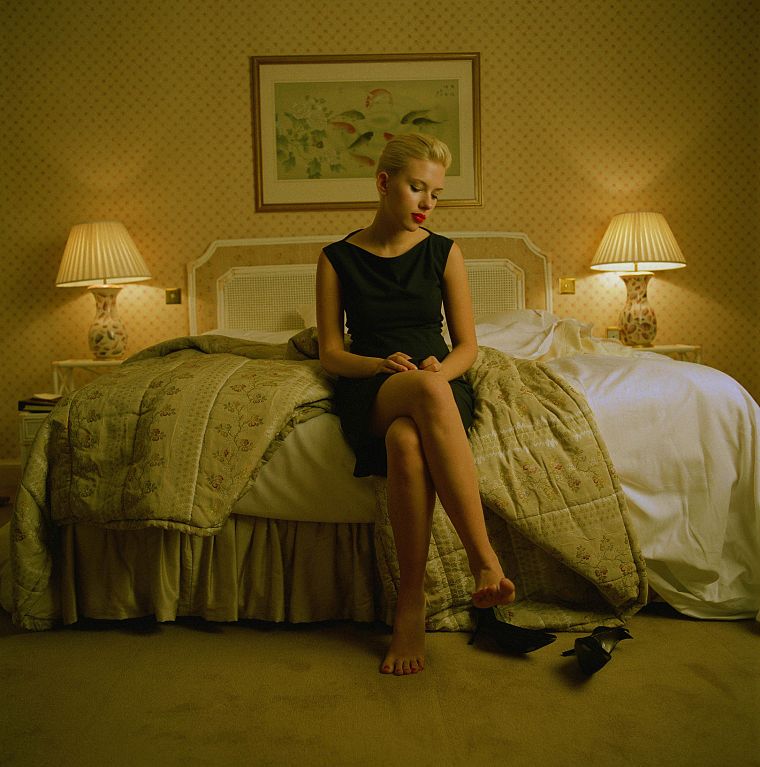 women, Scarlett Johansson, feet, fingers - desktop wallpaper