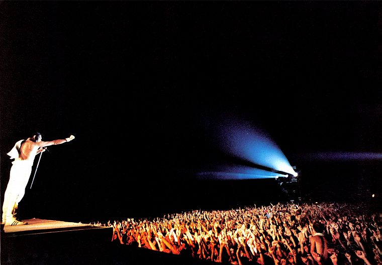 Queen, crowd, Freddie Mercury, concert - desktop wallpaper