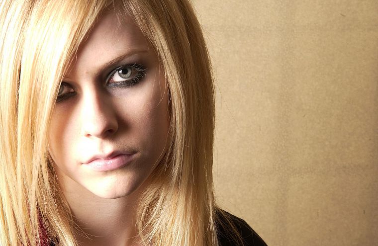 blondes, women, Avril Lavigne - desktop wallpaper