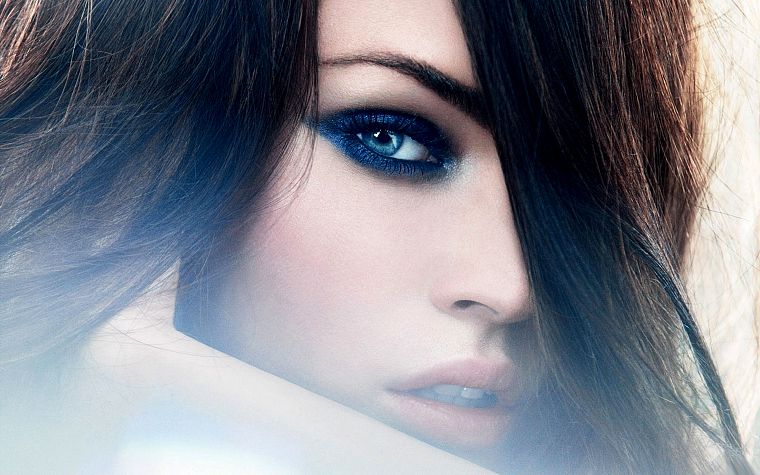 brunettes, women, eyes, Megan Fox, actress, celebrity - desktop wallpaper