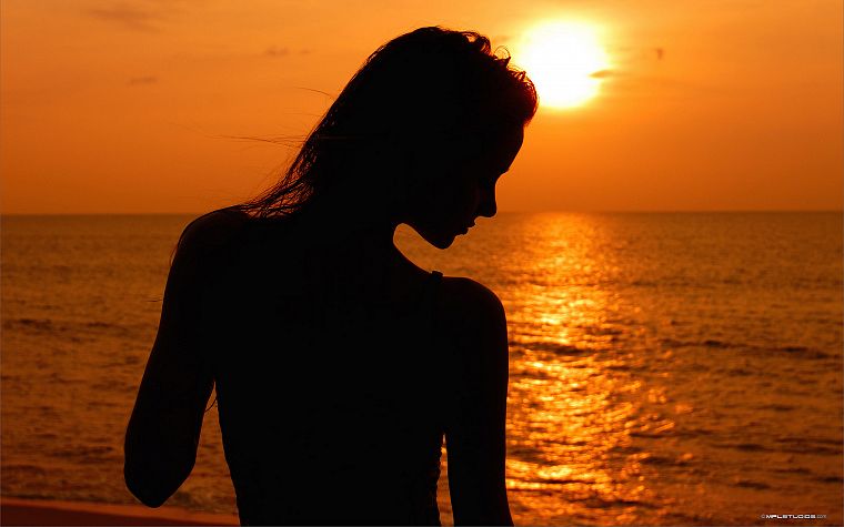 women, sunset, silhouettes - desktop wallpaper