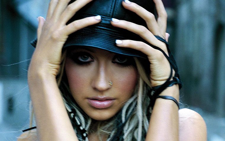 Christina Aguilera - desktop wallpaper