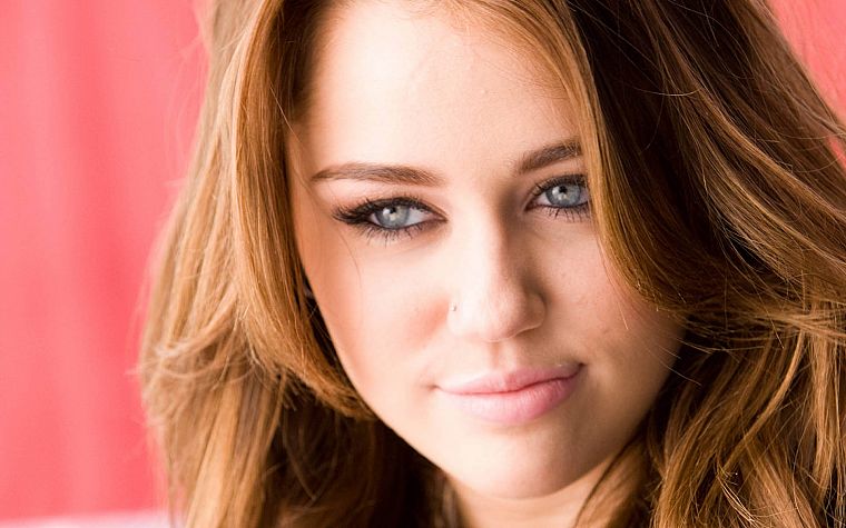 women, Miley Cyrus, celebrity, singers - desktop wallpaper