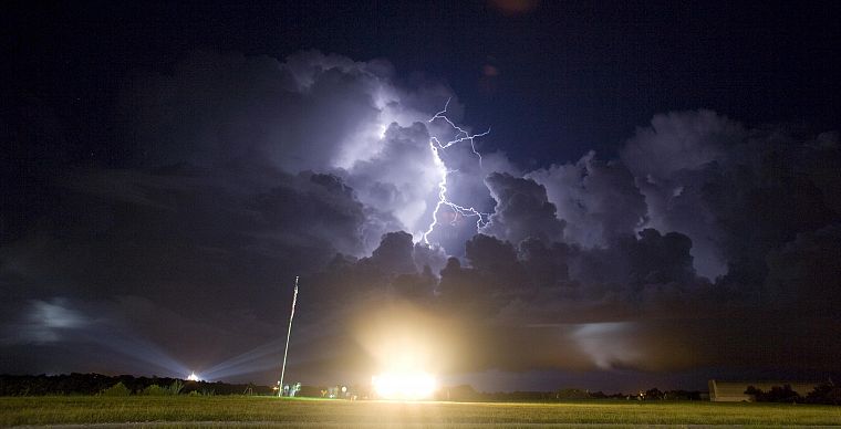 clouds, night, storm, lightning - desktop wallpaper