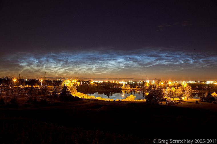 clouds, night - desktop wallpaper
