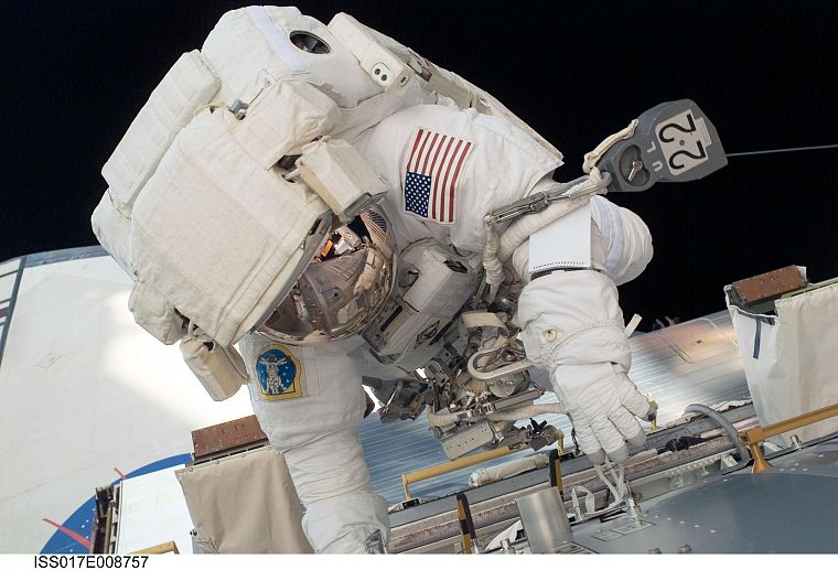 astronauts, International Space Station - desktop wallpaper