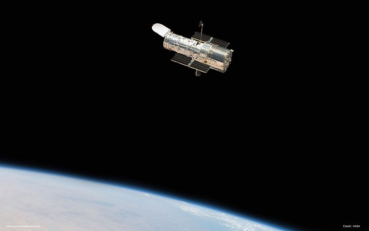 Hubble, spacecraft - desktop wallpaper