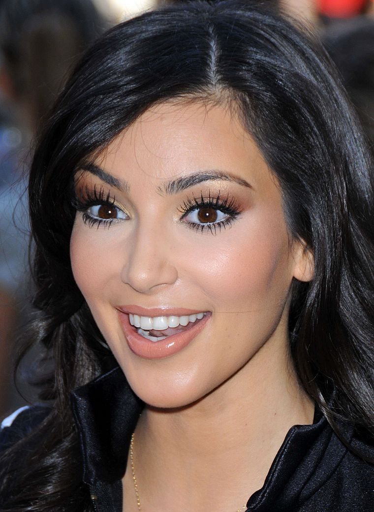 women, Kim Kardashian, faces - desktop wallpaper