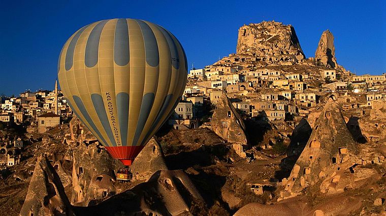 Turkey, hot air balloons, sightseeing - desktop wallpaper