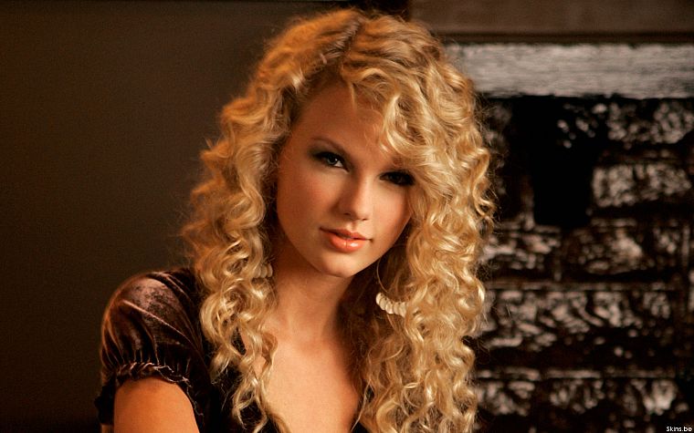 blondes, women, Taylor Swift, celebrity, singers, curly hair - desktop wallpaper
