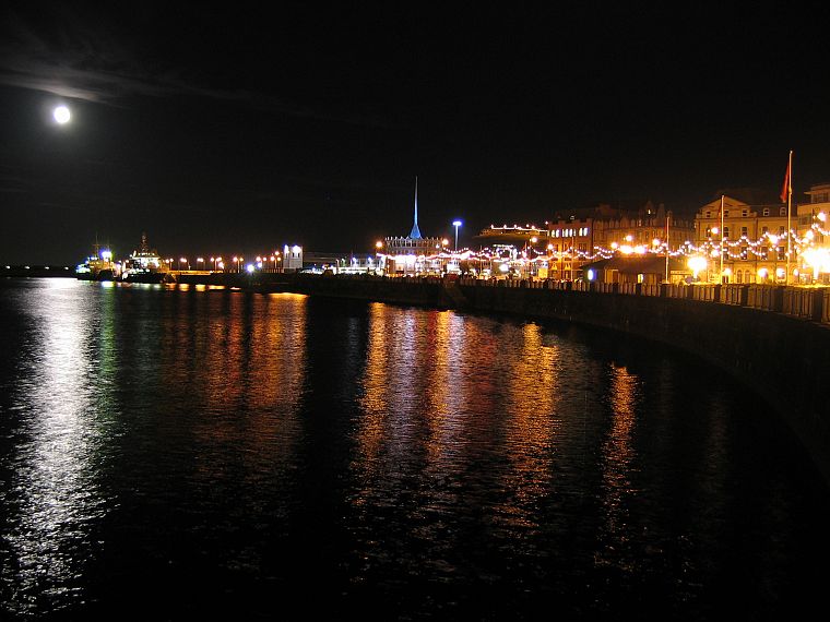 night, lights, piers, Isle of Man, douglas - desktop wallpaper