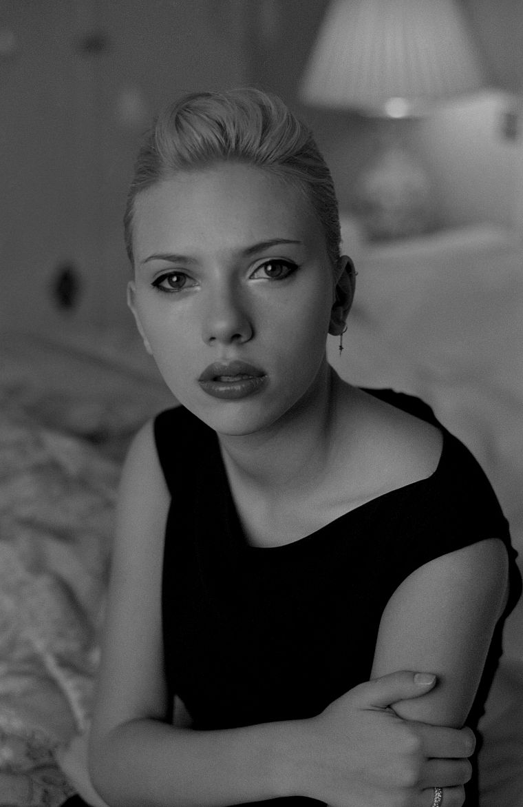 Scarlett Johansson, actress, grayscale, monochrome, portraits - desktop wallpaper