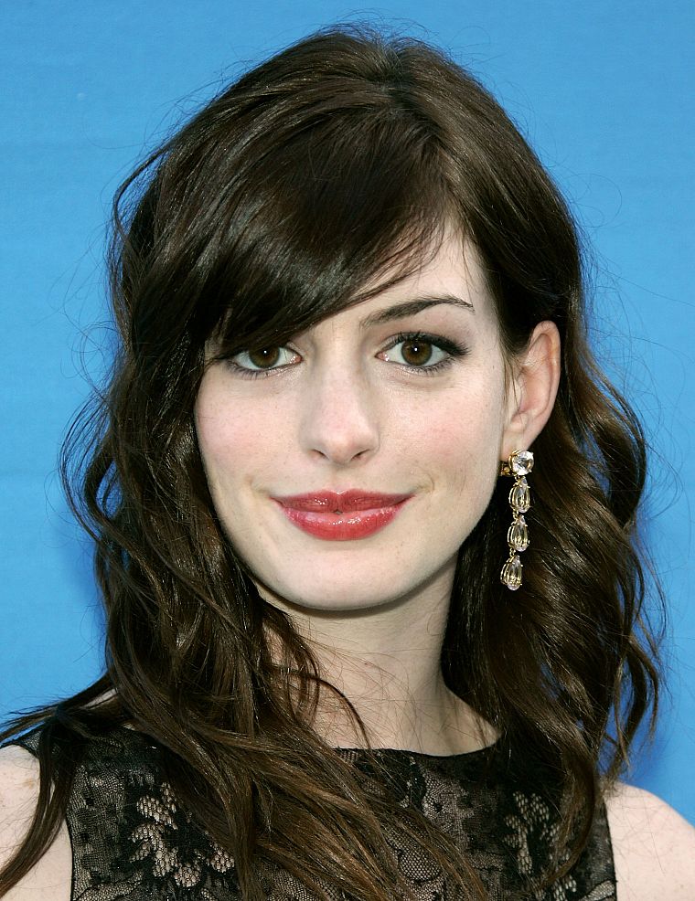 brunettes, women, Anne Hathaway - desktop wallpaper