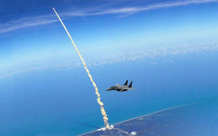 Space Shuttle, F-15 Eagle, Space Shuttle Atlantis, shuttle, skyscapes, Cape Canaveral - desktop wallpaper