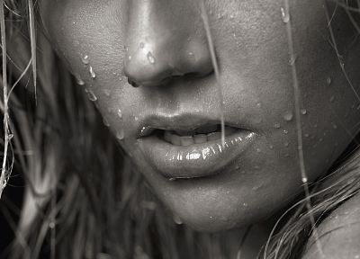 women, close-up, rain, wet, lips, monochrome, sweaty, Juliane Raschke, dripping - random desktop wallpaper