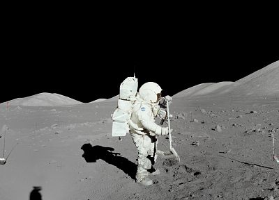 Moon, astronauts, Moon Landing - desktop wallpaper