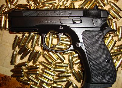 pistols, guns, hands, weapons, ammunition, handguns, CZ-75 - related desktop wallpaper