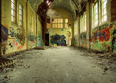 graffiti, abandoned, old buildings - random desktop wallpaper