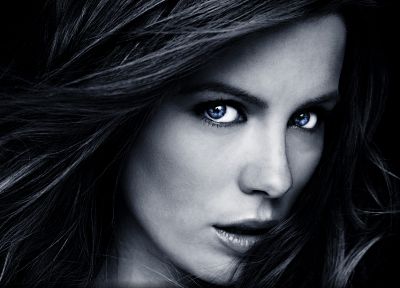women, blue eyes, Kate Beckinsale, monochrome, faces - duplicate desktop wallpaper
