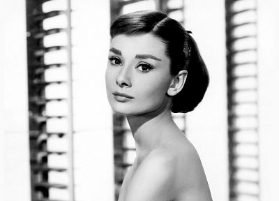 Audrey Hepburn, grayscale, monochrome, portraits - random desktop wallpaper