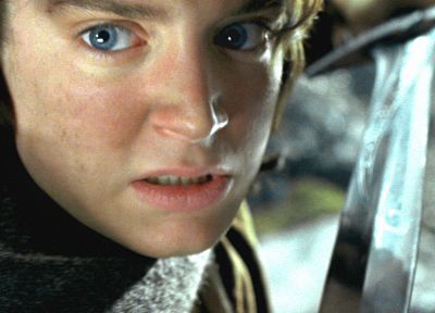 The Lord of the Rings, Elijah Wood, swords, The Two Towers, Frodo Baggins - desktop wallpaper