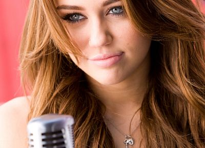 Miley Cyrus, celebrity, singers - desktop wallpaper