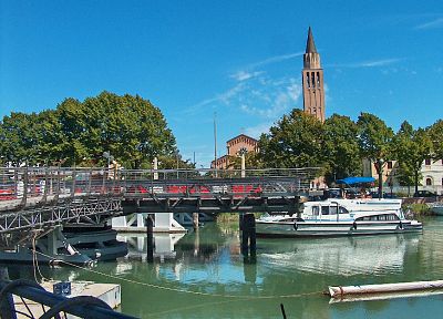 ships, summer, bridges, churches, Italy, vehicles, yachts, campanille - related desktop wallpaper