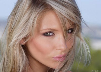 blondes, women, close-up, models, faces, portraits - desktop wallpaper