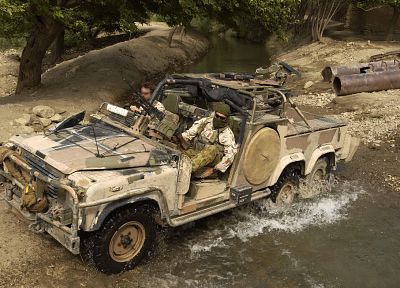soldiers, army, Land Rover - random desktop wallpaper