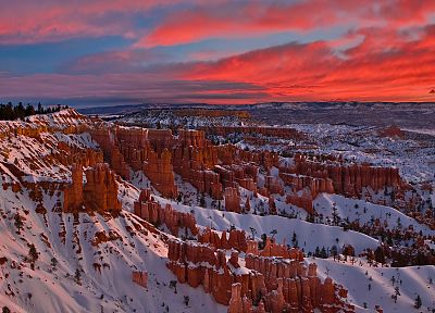sunrise, Bryce Canyon, Utah - random desktop wallpaper