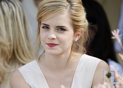 women, eyes, Emma Watson, white, actress - random desktop wallpaper