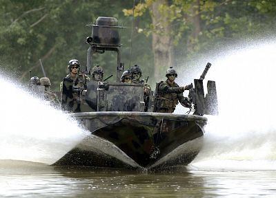 guns, army, military, boats, camouflage, rivers - random desktop wallpaper