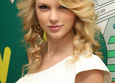 blondes, women, Taylor Swift, singers, earrings - desktop wallpaper
