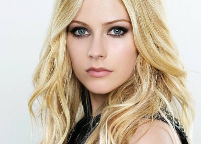 blondes, women, Avril Lavigne, singers, faces - duplicate desktop wallpaper