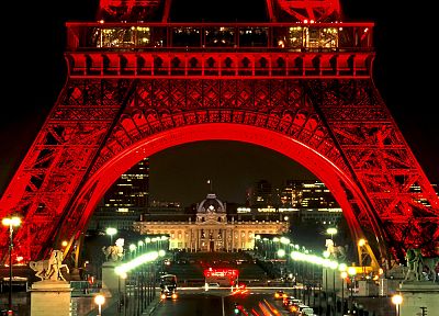 Eiffel Tower, night, street lights - desktop wallpaper