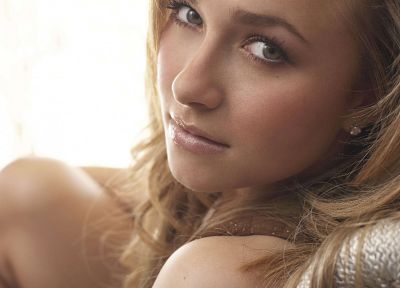 blondes, women, actress, Hayden Panettiere, celebrity - desktop wallpaper
