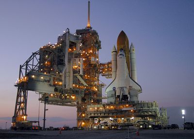 Space Shuttle, NASA - random desktop wallpaper