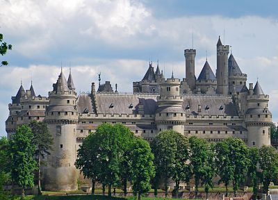 castles, architecture, France, Pierrefonds - random desktop wallpaper