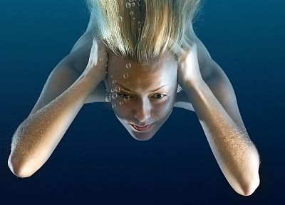women, blue, bubbles, underwater - duplicate desktop wallpaper