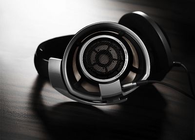 headphones - duplicate desktop wallpaper